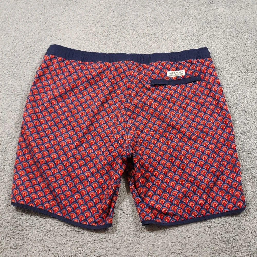 Fair Harbor Shorts Mens L Red Elastic Waist Lined Athletic Gym Beach Workout